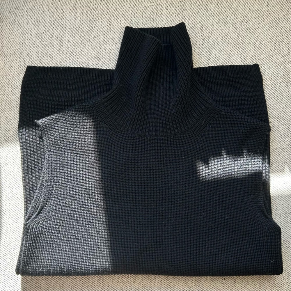 Everlane Black Ribbed Knit Sweater XS